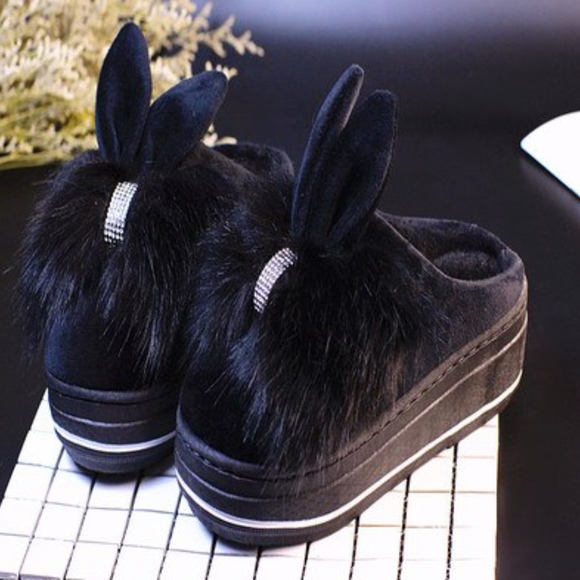 🎀FUR RABBIT BUNNY EAR SLIPPERS BLACK BLING SLEEP - Picture 3 of 8